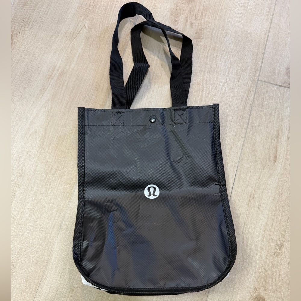 Lululemon Black Tote Bag - Picture 2 of 2